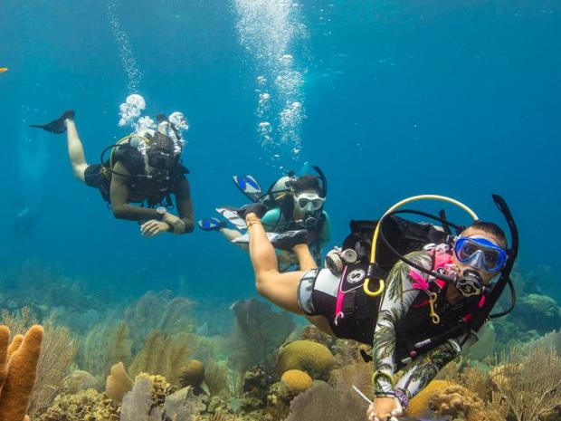 Diving course certfication with eanx nitrox.
