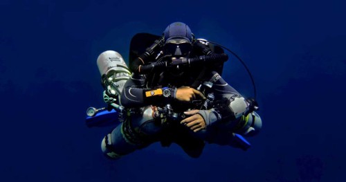 Padi scuba instruction.